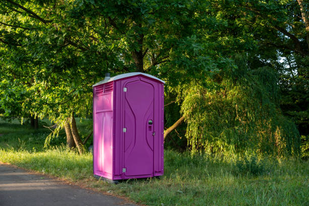 Best Luxury portable toilet rental  in Covelo, CA